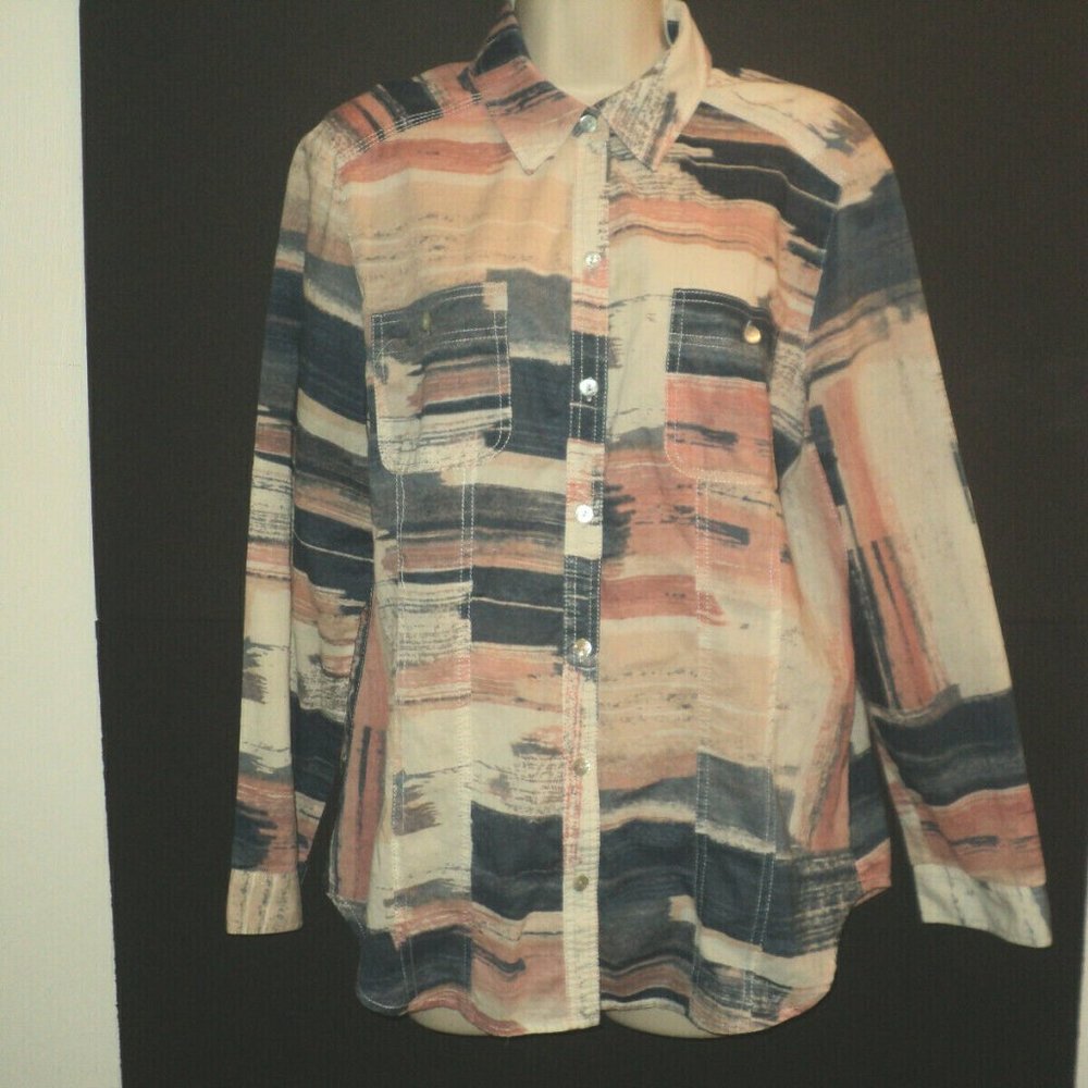 Chico's Size 1 (S-M) Buttoned Shirt Stonewashed Peach & Dark Navy Abstract